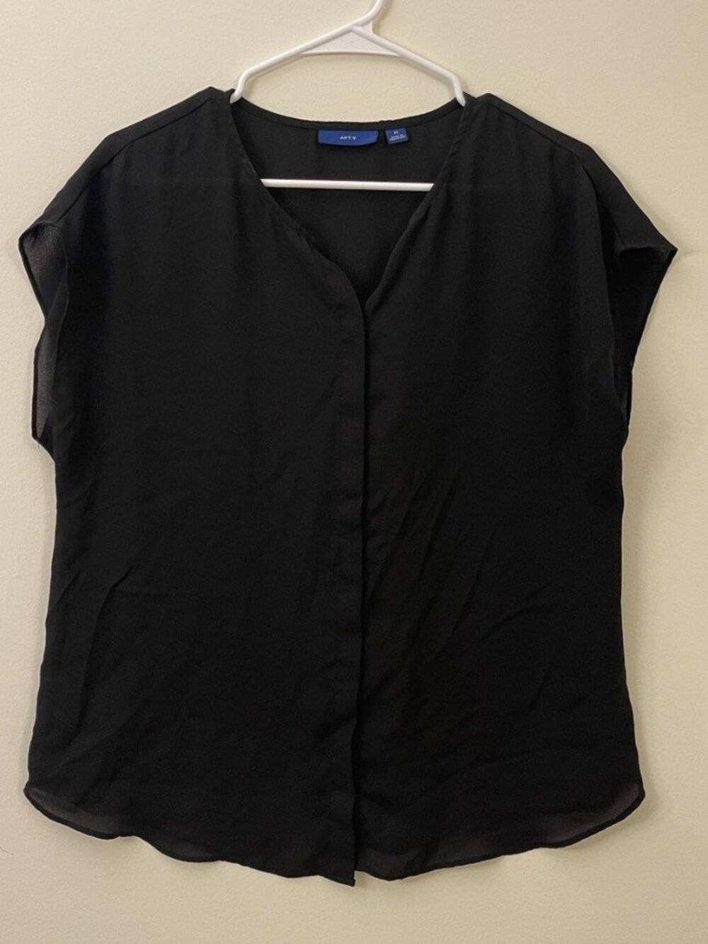 APT. 9 Black Short Sleeve Button Front Blouse Size M